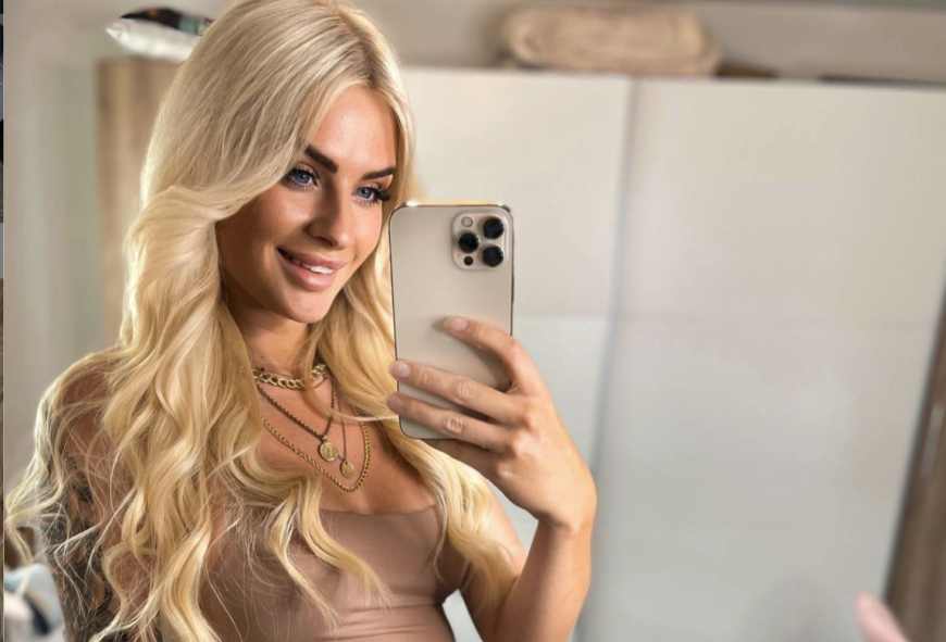 Anna Iffländer zeigt sich mit anderem