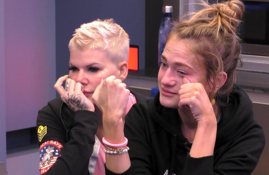 Ausgerechnet eine TV-Kollegin geht auf Melanie los.