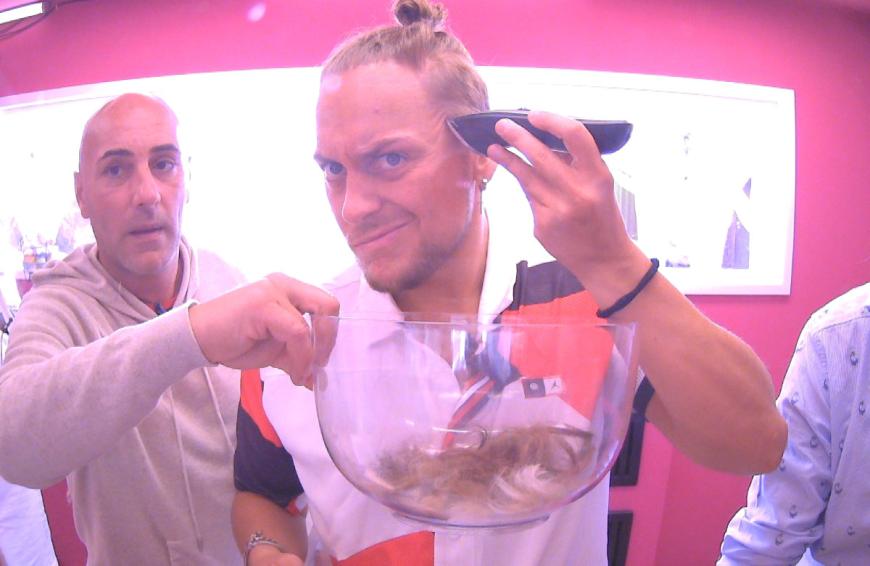 Melanie Müller und Danny Liedtke trieben die Challenge auf die Spitze und rasierten sich eine Glatze.