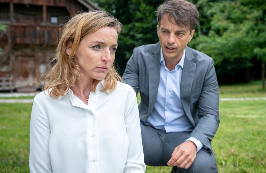 Das Liebesglück von Cornelia und Robert wird nun bedroht.