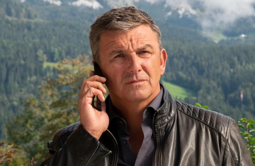 Hauptdarsteller Hans Sigl hat nun auf Instagram ein paar spannende Details verraten.