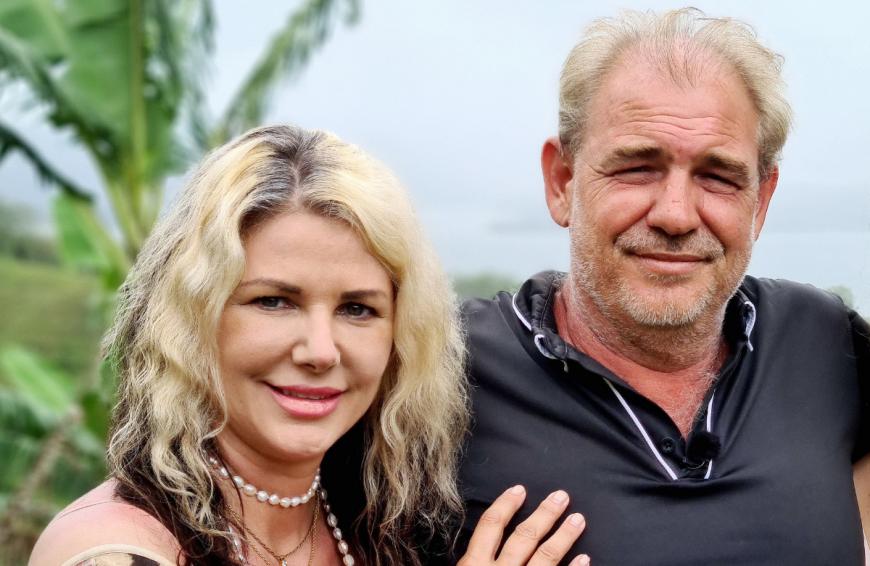 Jetzt muss sich der Landwirt allerdings heftigen Anschuldigungen stellen, denn: Laut Karin sollen sich der 47-Jährige und Nicola schon Monate vor den Dreharbeiten begegnet sein.