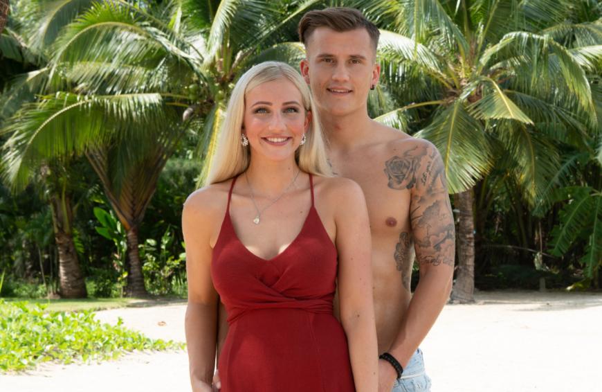 Eine Bekannte von Lena Schiwiora und Robin Riebling hat die Gerüchte so richtig ins Rollen gebracht. Sie behauptete hinter Lenas