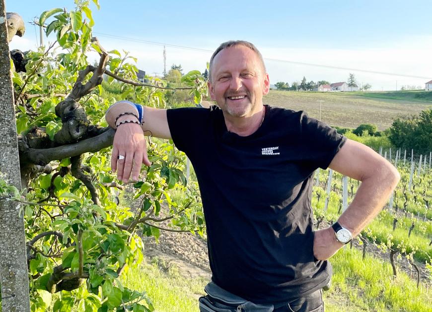 ... so auch Winzer Ivica aus Kroatien, dem Hofdame Nevenka ordentlich den Kopf verdrehte.