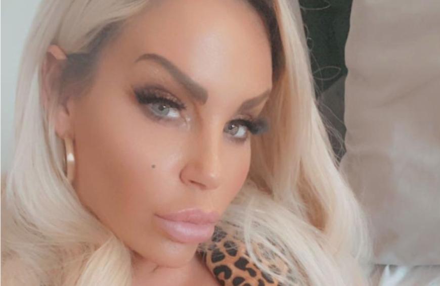 Neben einer Po-OP hat Gina-Lisa auch bereits ihre Brüste und Lippen bearbeiten lassen.