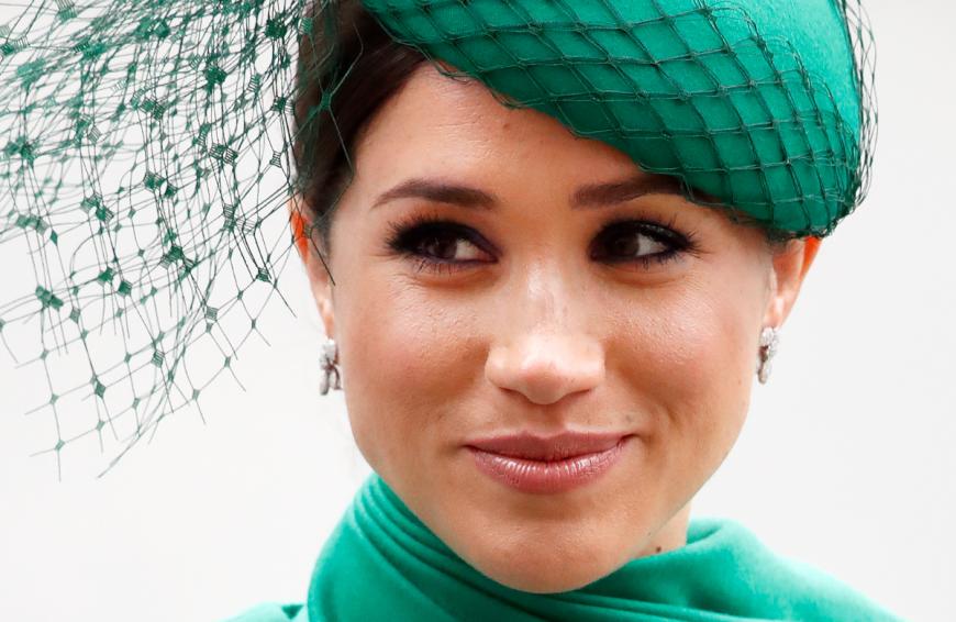 In ihren Memoiren will die Meghan Markle über ihre Zeit in England und die Königsfamilie schreiben. Dabei soll jeder Royal feinsäuberlich unter die Lupe genommen werden.