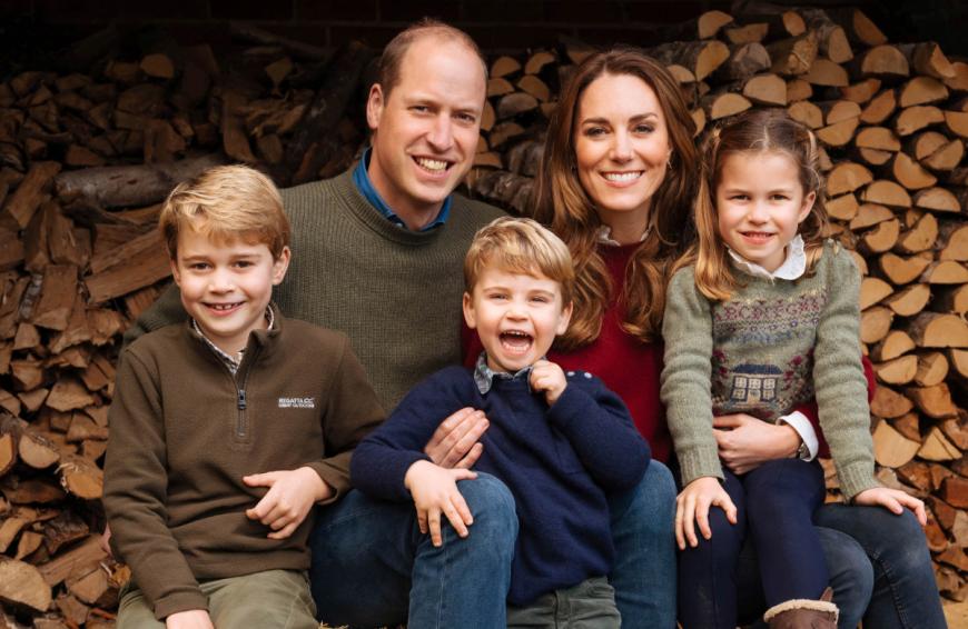 Immerhin werden George, Louis und Charlotte (v.l.n.r.) später einmal König, Prinz und Prinzessin sein.