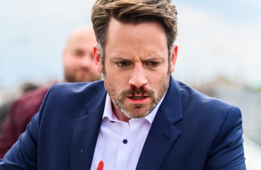 Vor einigen Wochen erhielt Bruder Justus (Matthias Brüggenolte) einen Anruf, der alles veränderte ...