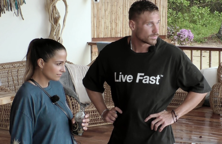 Seit Monaten gibt es immer wieder Gerüchte, dass Jenefer Riili der wahre Grund für die Trennung von Eva Benetatou und Chris Broy gewesen sei. Ein Insider hatte damals behauptet, die beiden seien sich bei
