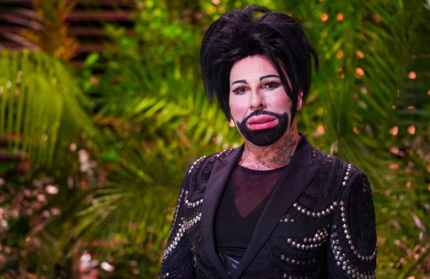 Kandiat Harald Glööckler ist begeistert vom neuen Drehort.