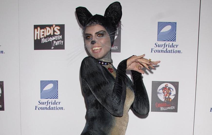 Heidi ist für ihre pompösen Halloweenpartys weltbekannt.