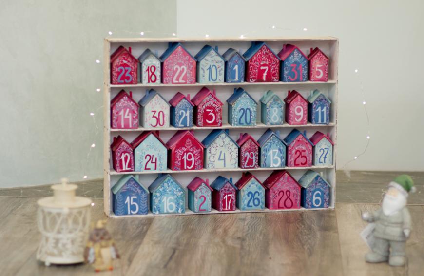 Im Dezember dürfen wir alle noch mal Kind sein und uns den Countdown bis Weihnachten mit einem Adventskalender versüßen. Wir Ladies schwören auf Beauty-Varianten – und hier findest du 5 echte Must-haves!