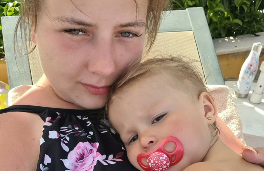 ... und aktuell urlaubt die Zweijährige gemeinsam mit Sarafina Wollny und Co. in der Türkei, doch auch hier scheint von Calantha jede Spur zu fehlen.