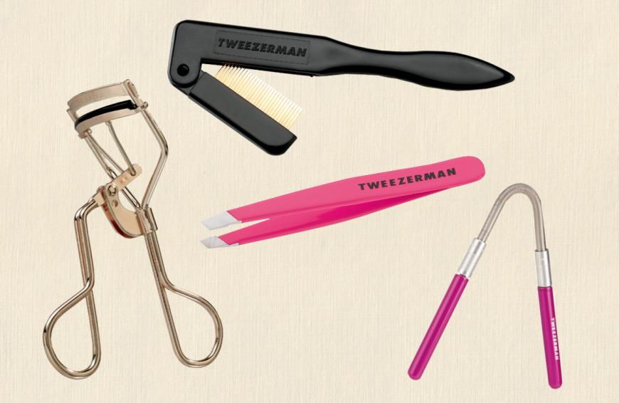 TWEEZERMAN – kennst du schon den Beauty-Tool-Experten aus New York? Echte Wow-Brows, der perfekte Augenaufschlag und ein strahlender Teint: Die Beauty Tools von TWEEZERMAN ermöglichen dir einen professionellen und einzigartigen Look. Das weiß auch jeder Beauty Professional, und daher arbeiten internationale Make-up-Artisten seit über 40 Jahren mit hochwertigen Produkten von TWEEZERMAN, für die die Marke schon viele Auszeichnungen erhalten hat. Der