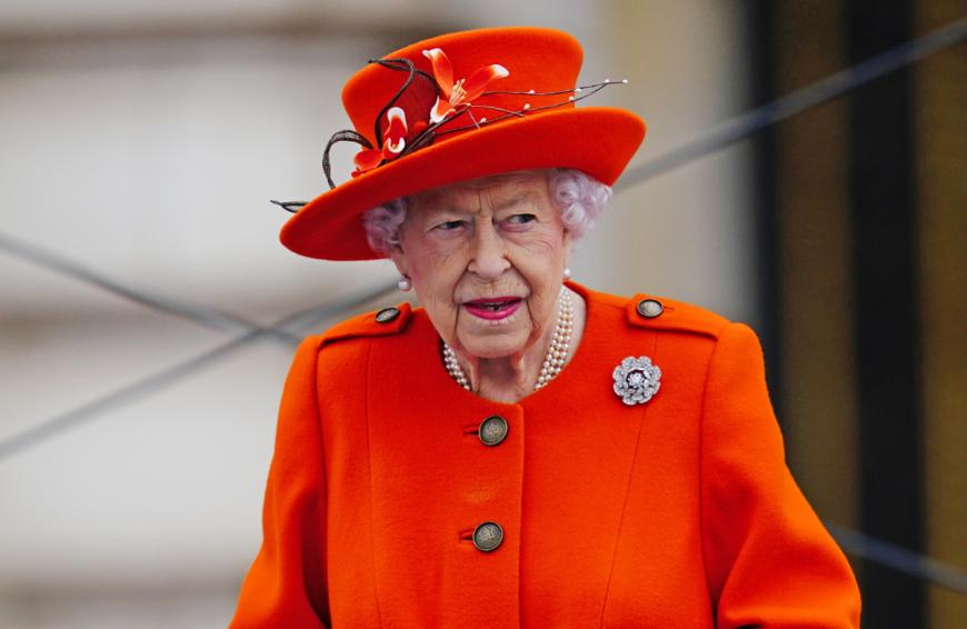 Ein Experte hat eine eindeutige Meinung dazu, ob die Queen ihr Amt aufgibt.