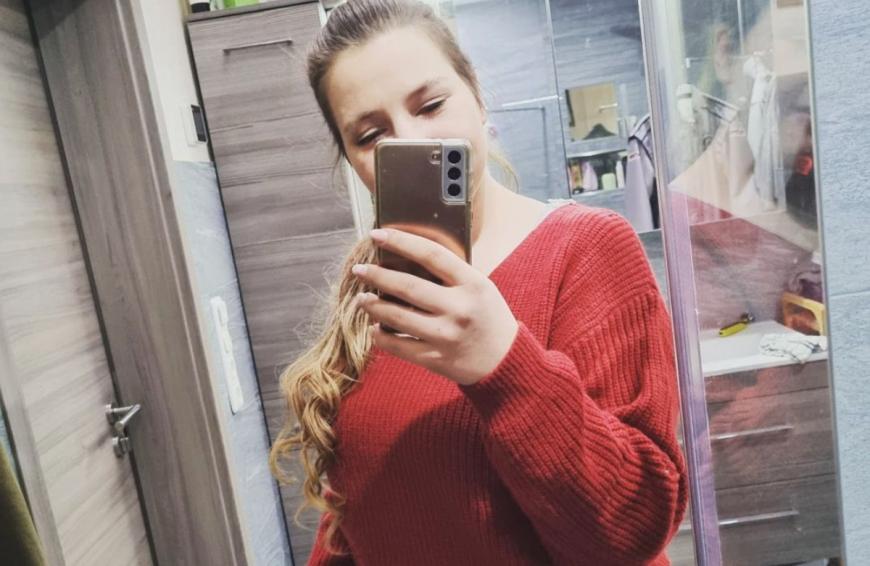 Sarafina Wollny arbeitet fleißig an ihrer Figur.