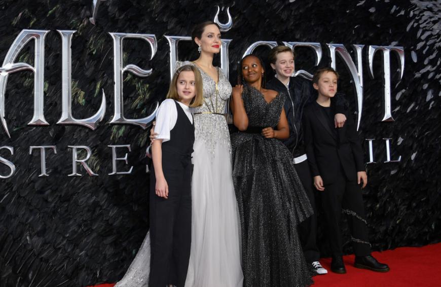 Macht Angelina Jolie ihren Kindern das Leben zur Hölle?