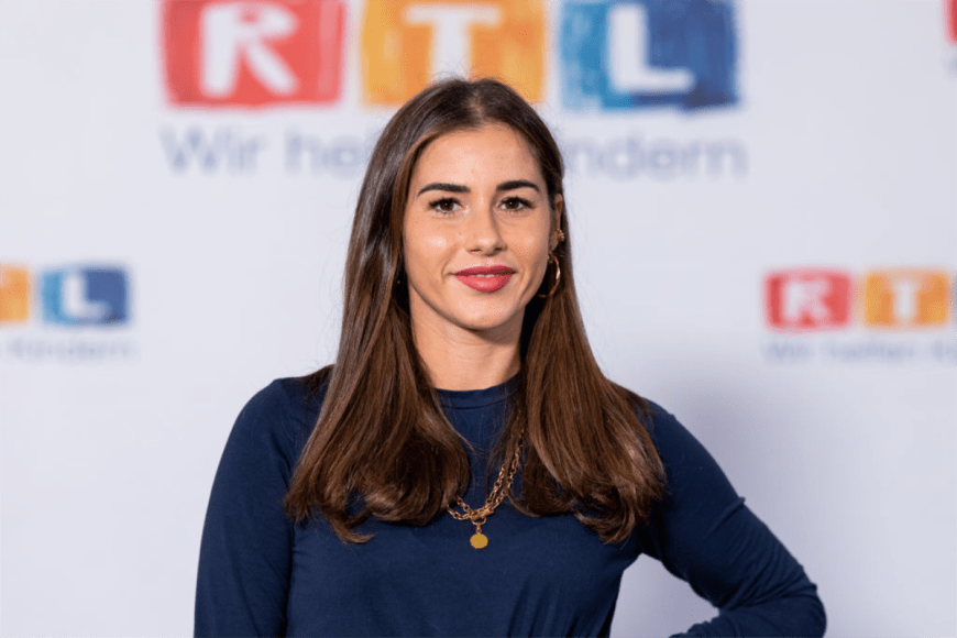Die Sängerin hat mit einigen Baby-Problemen wie zu wenig Schlaf, schmerzenden Brustwarzen und hormonellem Durcheinander zu kämpfen.