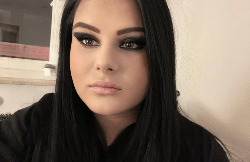 Auch von Calantha Wollny bekamen die Wollny-Fans in diesem Jahr eher wenig mit - bis November zumindest. Nachdem sich die junge Mutter einen neuen Instagram-Account zugelegt hatte, schockte sie wenig später mit einem traurigen Geständnis. Sie verriet in einem TikTok, dass sie in der Vergangenheit einiges durchmachen musste: