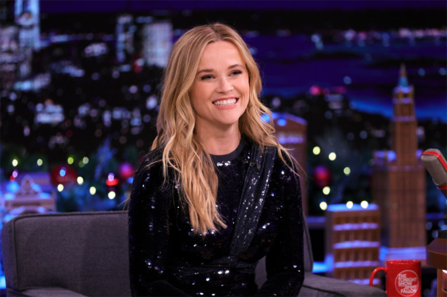 Reese Witherspoon macht es vor: Diese Schuhe sind 2022 im Trend.