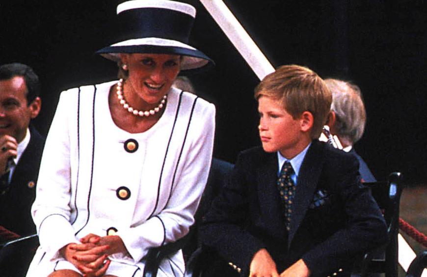 Hat Prinzessin Diana Prinz Harry zu einem Aufstand gegen die Queen inspiriert?