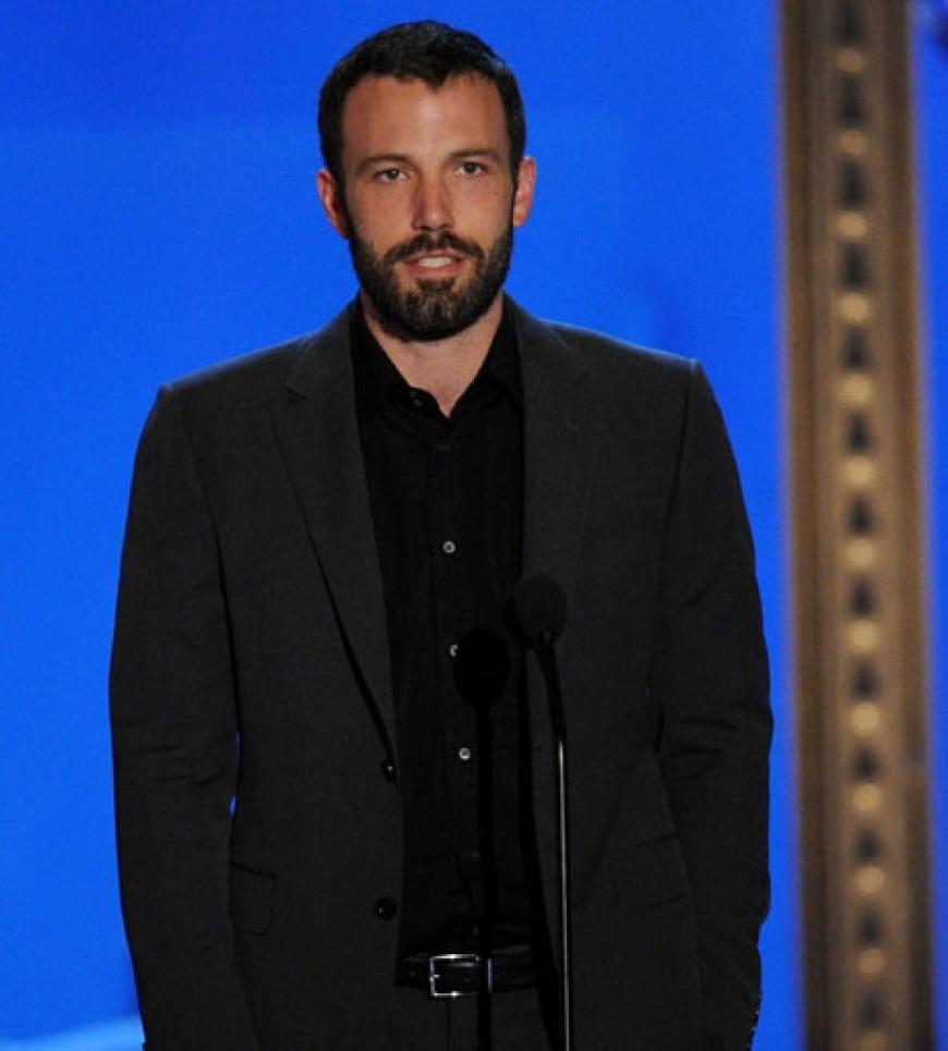 Ben Affleck überreichte Charlize Theron eine Trophäe