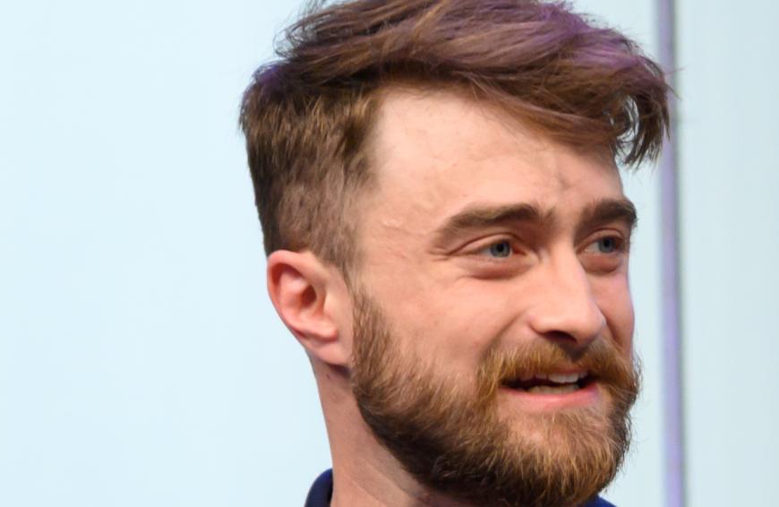 Für Daniel Radcliffe war die Rolle des Harry Potter Fluch und Segen zugleich: Weil er von dem plötzlichen Ruhm überrumpelt wurde, hatte er laut eigener Aussage bis 2010 ein Alkoholproblem. Er konzentriert sich jetzt eher auf Independent-Streifen und steht in London und New York auf der Theaterbühne.