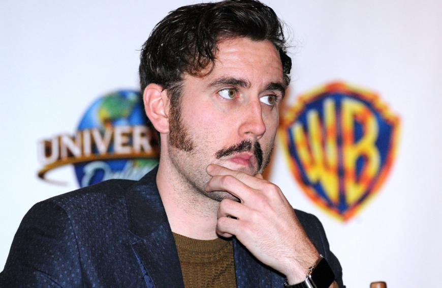 In den letzten Jahren ist die Ähnlichkeit zwischen Matthew Lewis (32) und seiner Rolle als Neville Longbottom immer geringer geworden. Dafür lässt er in romantischen Filmen wie