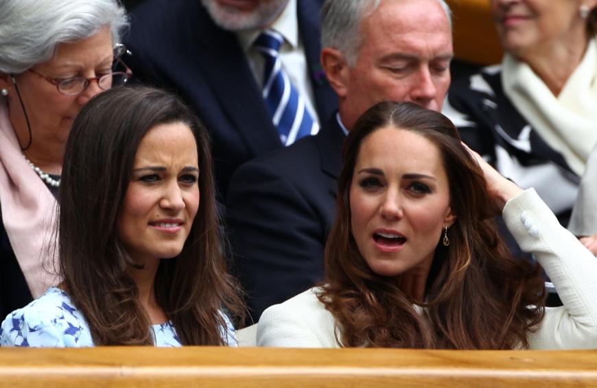 ... und zwar zwischen Kate und ihrer jüngeren Schwester Pippa!