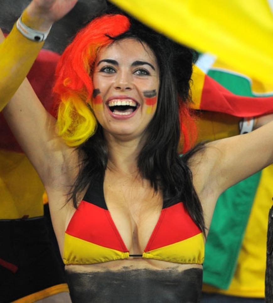 Viele Fans reisen nach Südafrika um ihre Elf anzufeuern
