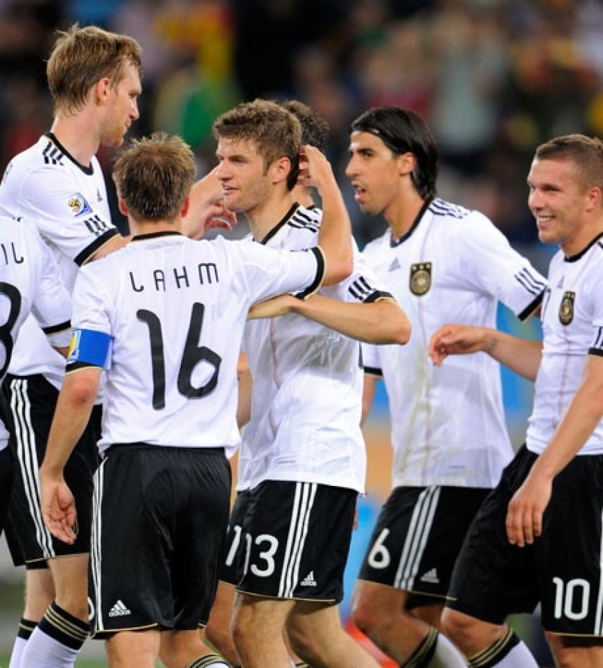 Großer Jubel: Die deutsche Mannschaft zeigte sich in ihrem ersten WM-Spiel überragend