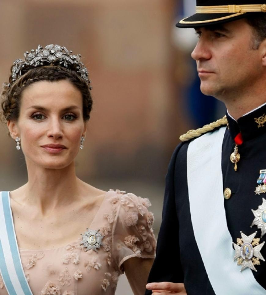 Felipe von Spanien und seine Frau Letizia. Sie trug eine süße Flechtfrisur