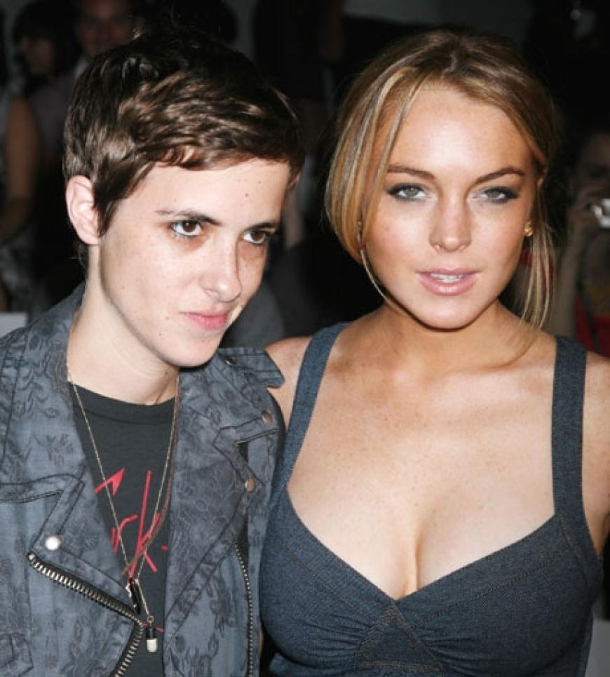 Doch Anfang 2009 wird überraschend das Ende der Beziehung bekannt. Für Lohan bricht eine Welt zusammen. Ihre Versöhnungsversuche scheitern. Samantha will nichts mehr mit ihr zu tun haben