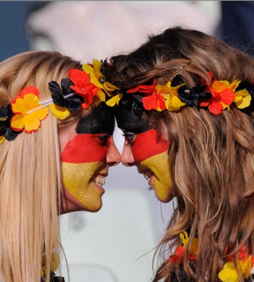Große Fanliebe in Südafrika. Zahlreiche Fans nahmen die lange Reise auf sich, um ihr Team anzufeuern