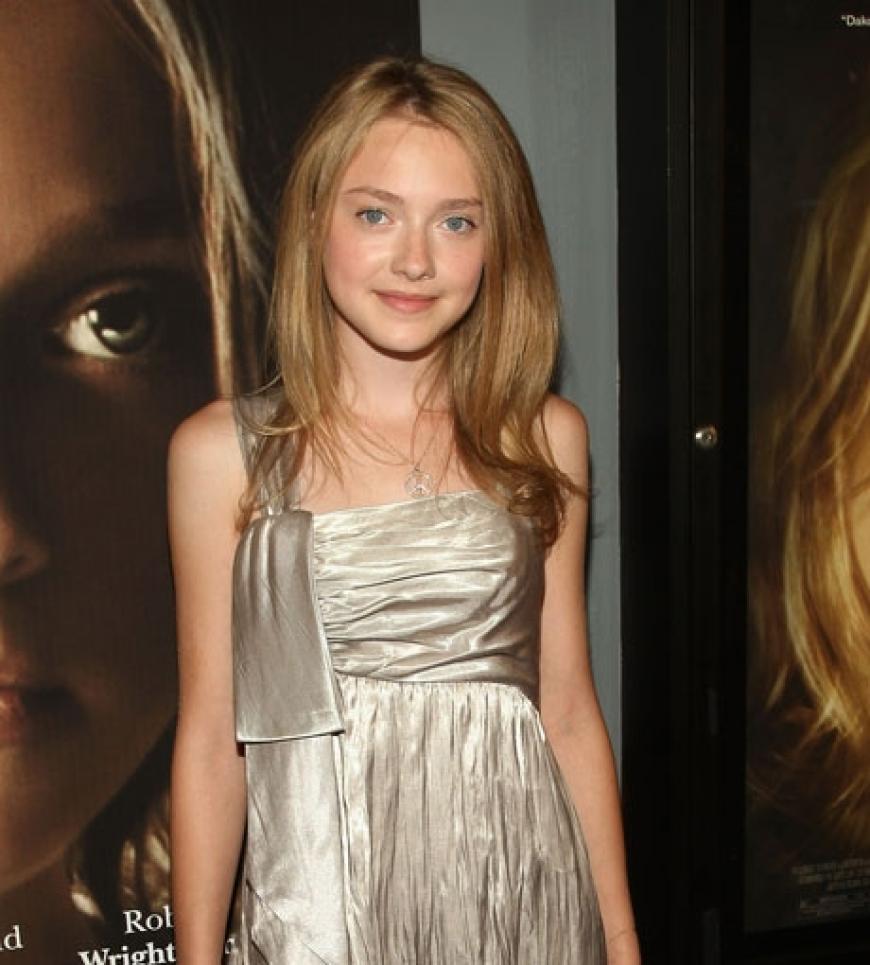 Dakota Fanning (14)