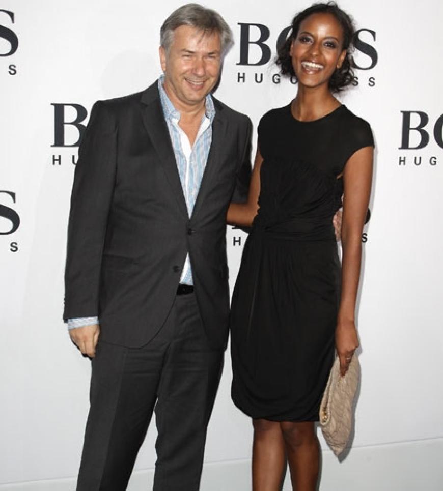 Berlins Bürgermeister Klaus Wowereit und Topmodel Sara Nuru