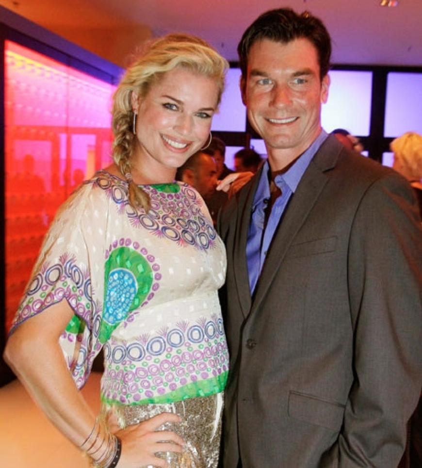 US-Schauspielerpaar Jerry OConnell Rebecca Romijn feierten bis spät in die Nacht