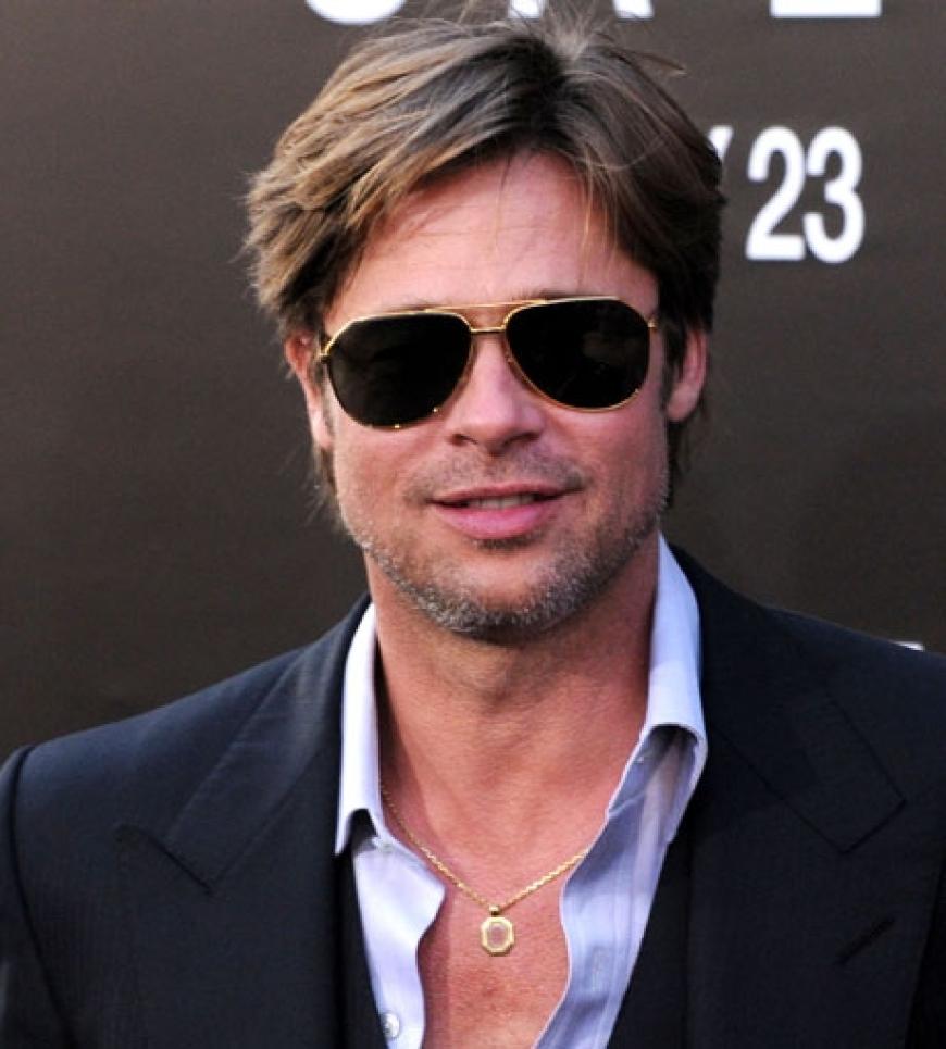 Alle Fans können aufatmen! Brad Pitt hat sich seinen zotteligen Kinnbart abrasiert