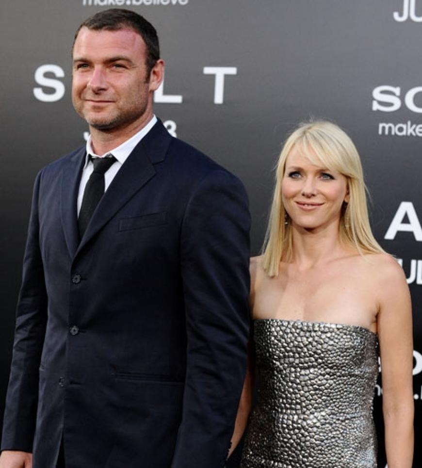 Die beiden Hollywood-Schauspieler sind seit 2005 glücklich zusammen und haben zwei Söhne