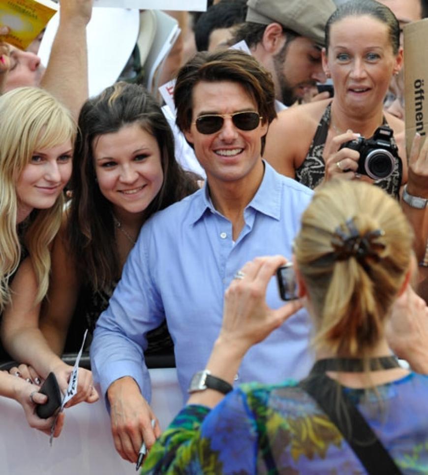 Einer nach dem anderen: Tom Cruise nahm sich viel Zeit für Fotos, Autogramme und Small-Talks