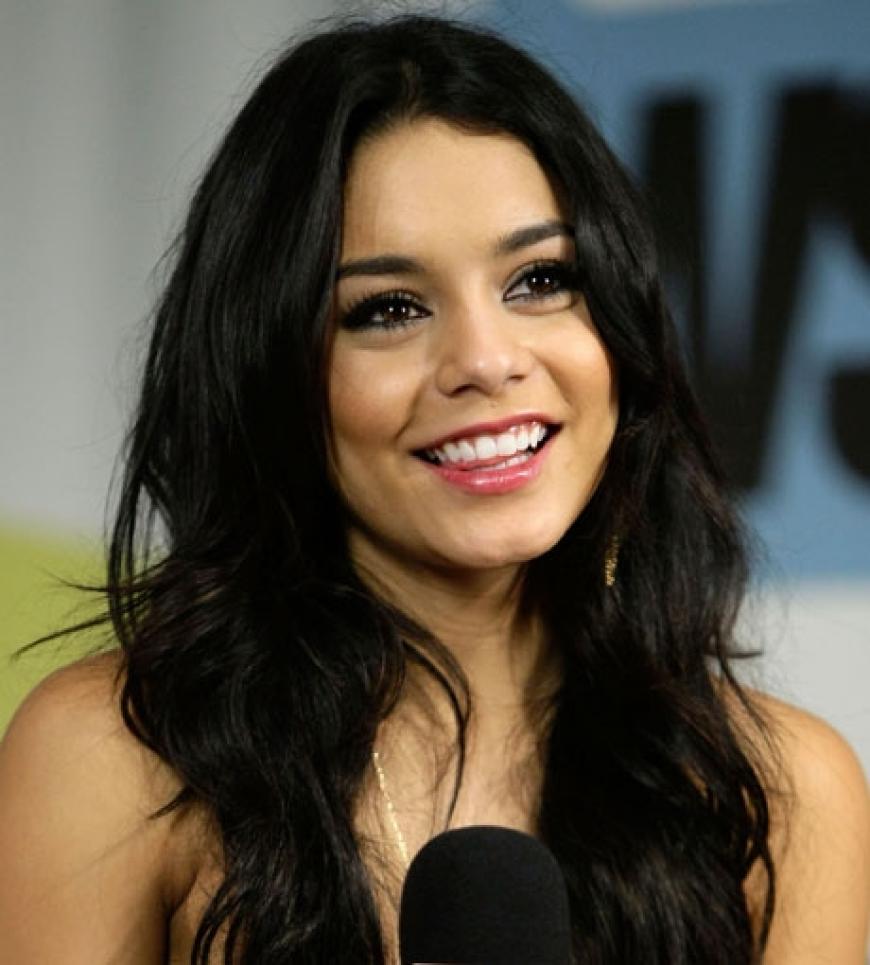 Vanessa Hudgens stand Rede und Antwort bei der Premiere von