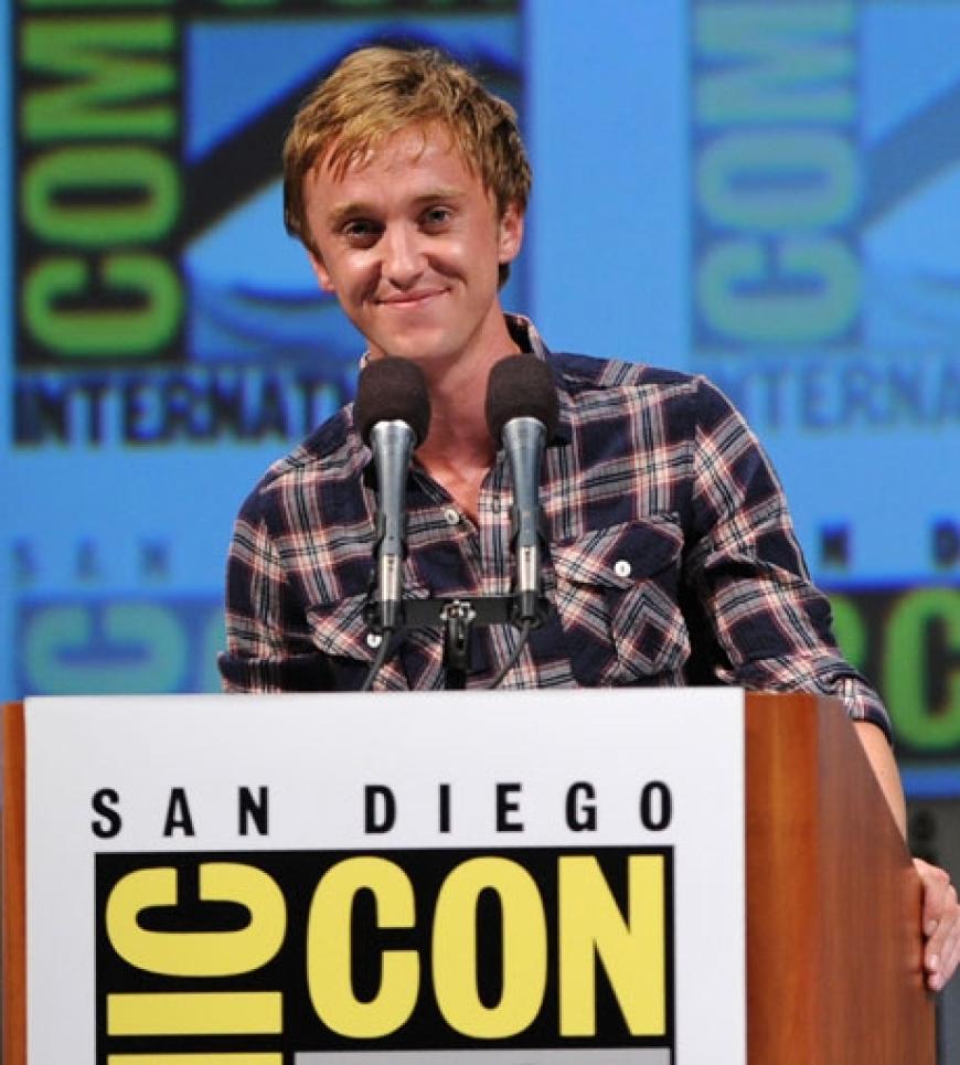 Leider hatten Emma Watson und Daniel Radcliffe keine Zeit - schickten aber Kollegen Tom Felton vorbei. Der präsentierte gut gelaunt den siebten Teil von