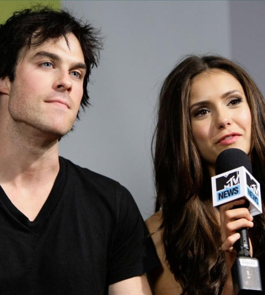 Ian Somerhalder mit seiner hübschen Schauspiel-Kollegin Nina Dobrev bei einem Fan-Event von