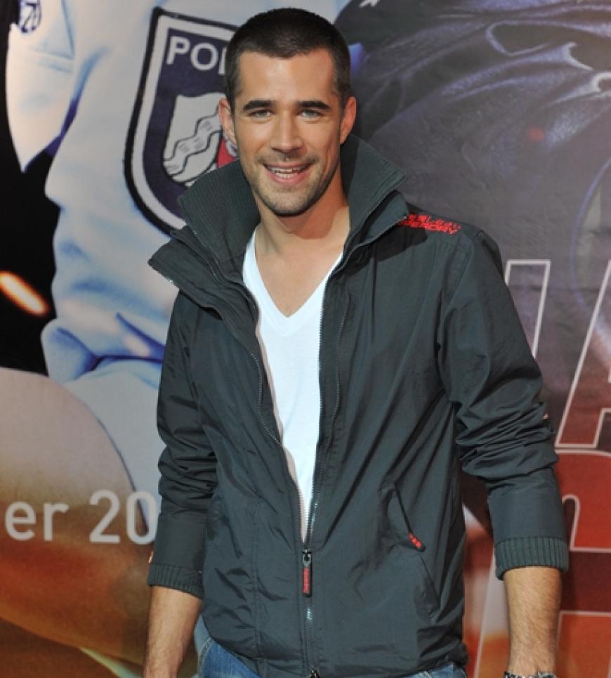 Soap-Star Jo Weil liebt geballte Action