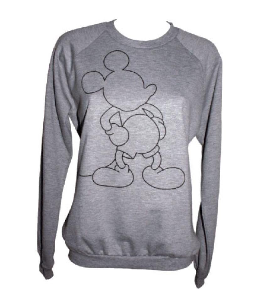 Unser liebstes Kleidungsstück brauchen wir jetzt nicht länger zu Hause verstecken: Sweatshirts dürfen ab sofort auch im Büro getragen werden! Wir stellen Ihnen die coolsten Shirts vor: Mit Micky-Maus-Print von Ayzit Bostan über cvgshowroom.com,
ca. 95 Euro