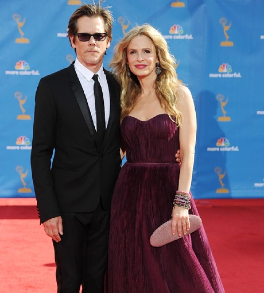 Grund zum Feiern: Kevin Bacon mit Kyra Sedgwick - sie gewann den Emmy als beste Hauptdarstellerin in