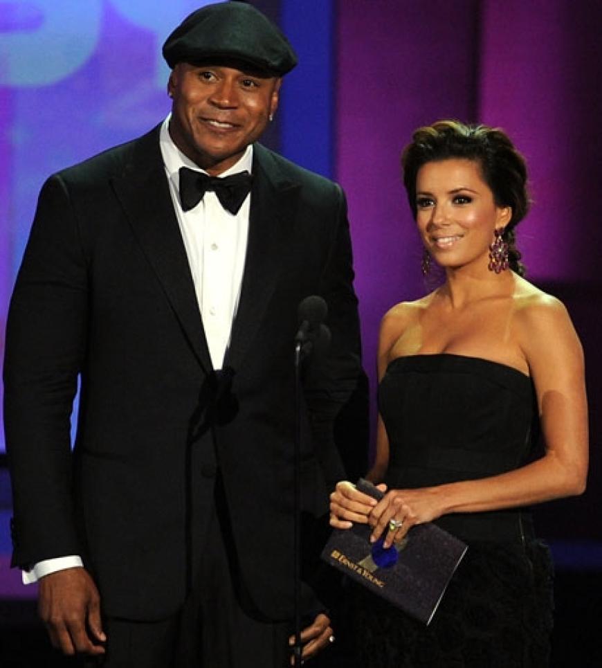 Rapper LL Cool J Eva Longoria Parker durften gemeinsam einen Preis übergeben