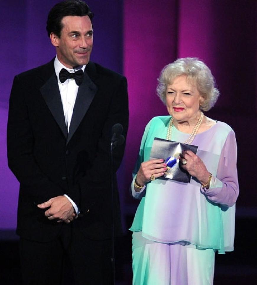 Betty White und Jimmy Fallon: Das Moderatoren Dream Team!