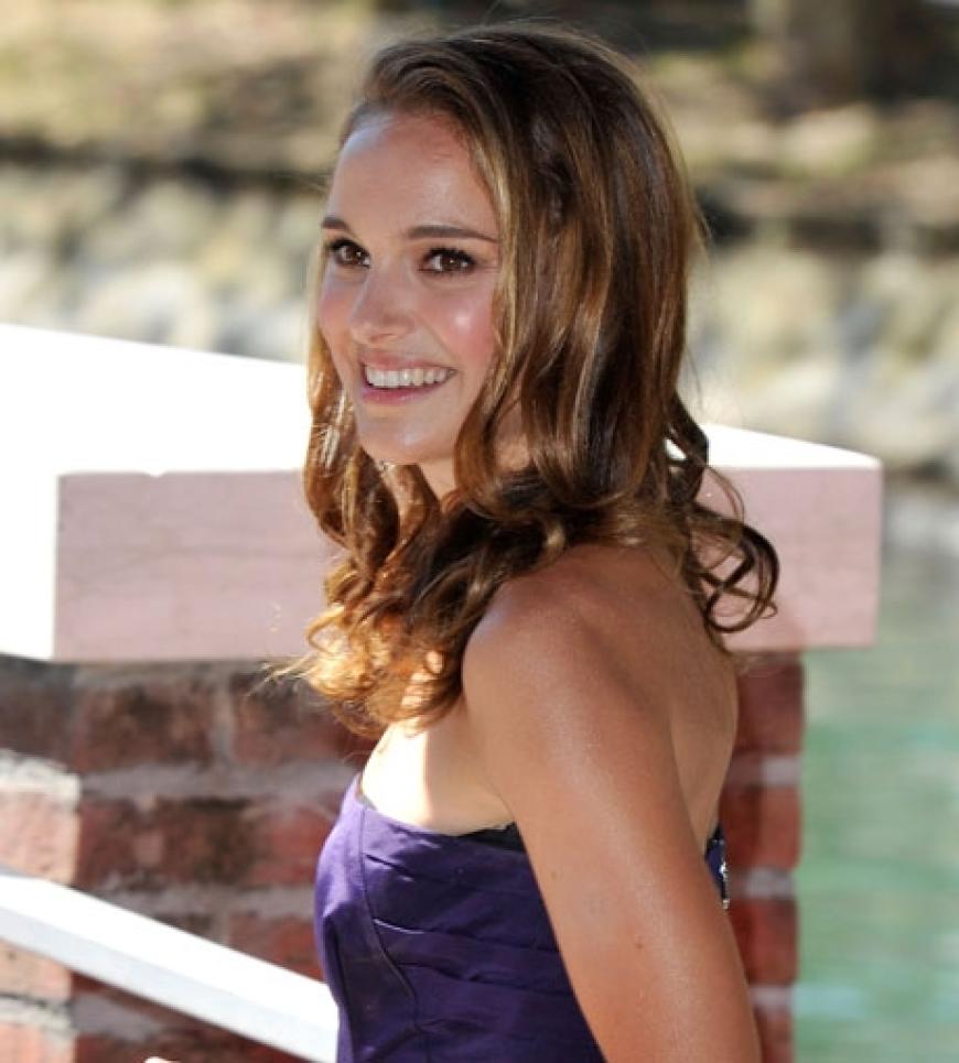 Natalie Portman bei ihrer Anreise am Nachmittag in Venedig. Beim Filmfestival präsentierte die 29-Jährige den Ballettkrimi