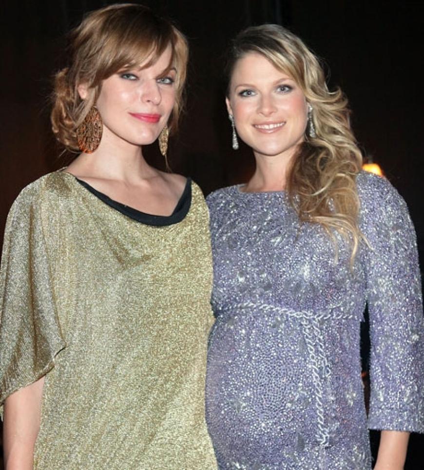 Dream-Team: Ab dem 16. September sind Milla Jovovich und Ali Larter im Kampf gegen die Untoten auf der Leinwand zu sehen. Übrigens: Den Film gibts in 3D!